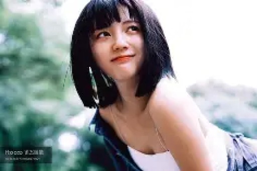 一手好牌打稀碎 三料影后马苏 被黑人驮肩 帮闺蜜撒谎 终究自断前程